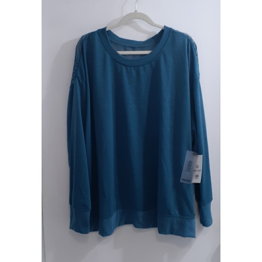 Nine west active top